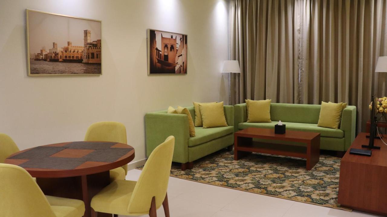 Al Riyadh Hotel Apartments Abu Dhabi Exterior foto