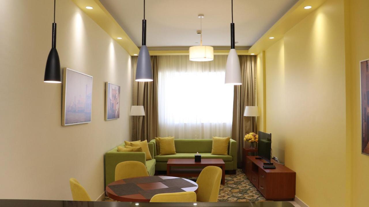 Al Riyadh Hotel Apartments Abu Dhabi Exterior foto