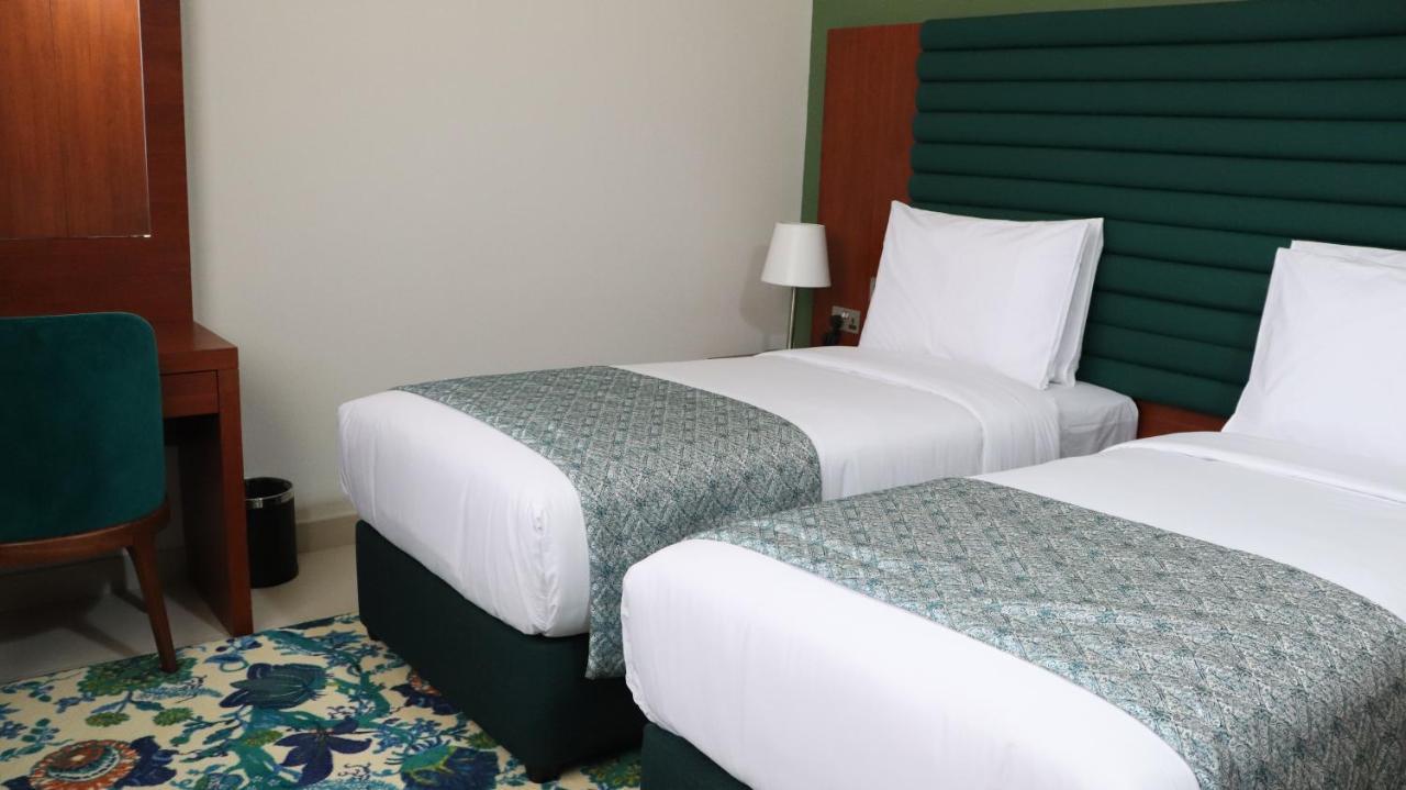 Al Riyadh Hotel Apartments Abu Dhabi Exterior foto