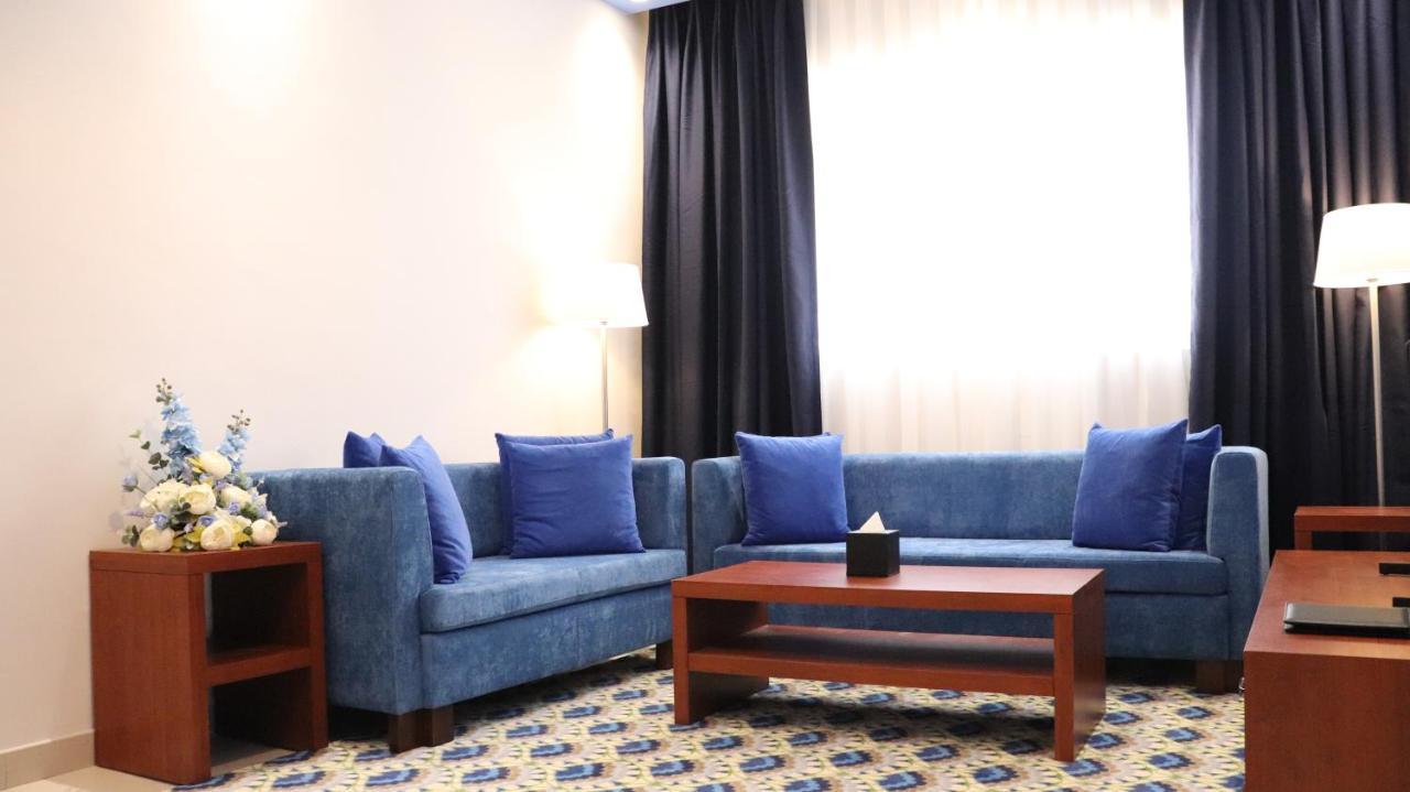 Al Riyadh Hotel Apartments Abu Dhabi Exterior foto