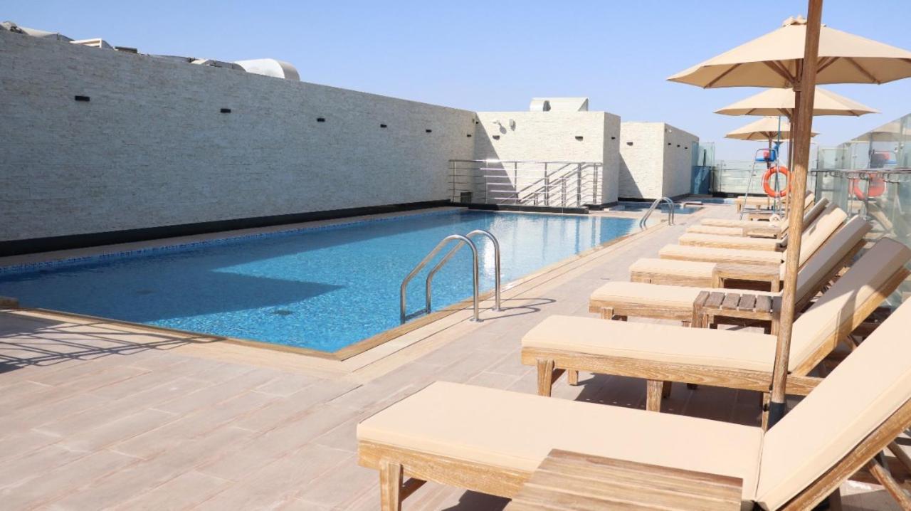 Al Riyadh Hotel Apartments Abu Dhabi Exterior foto
